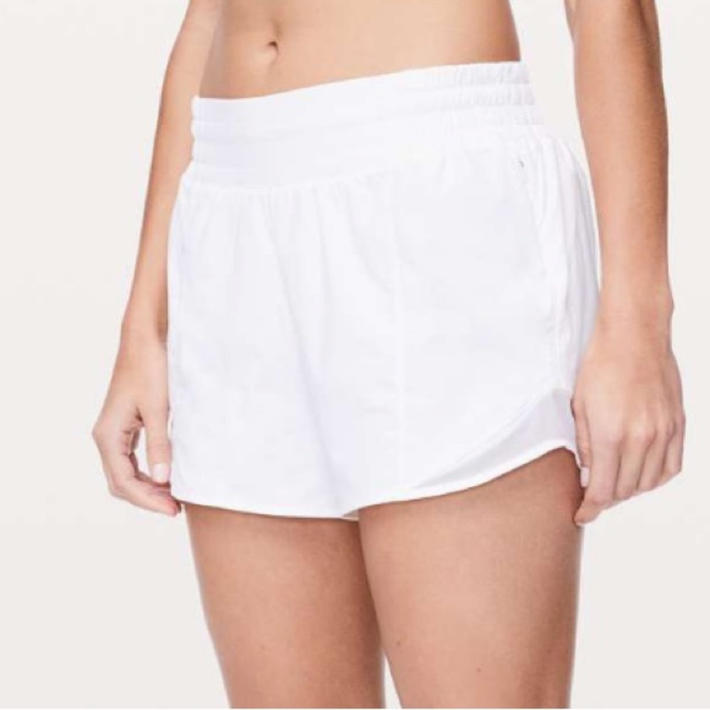 NWT Lululemon Hotty Hot High-Rise Short 4" Lined White Size 6 - Picture 9 of 12